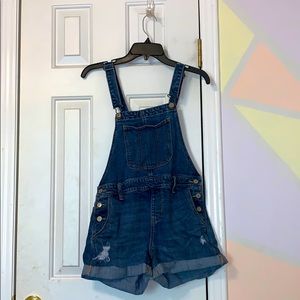 Overall shorts